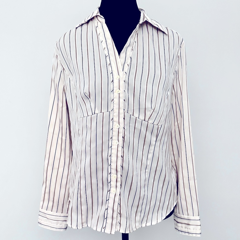 East 5th Petite Women’s Blouse